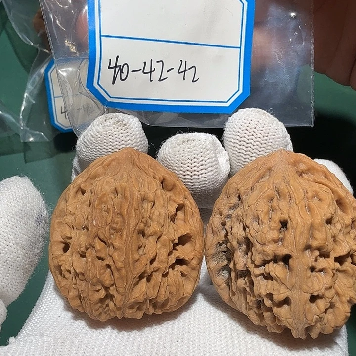 叁***惑吊坠文玩核桃南疆74