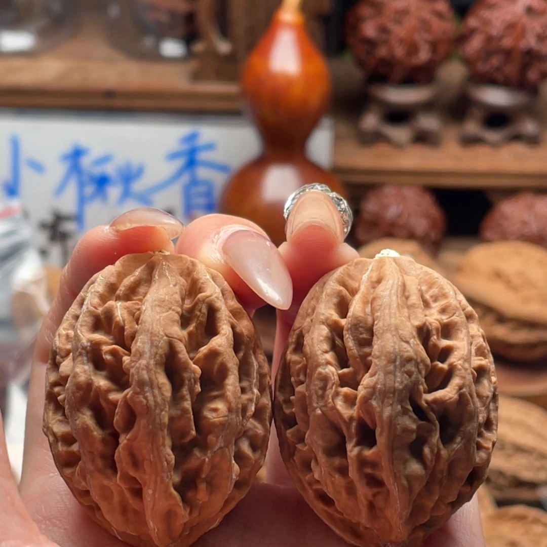 文玩核桃把件小楸香51