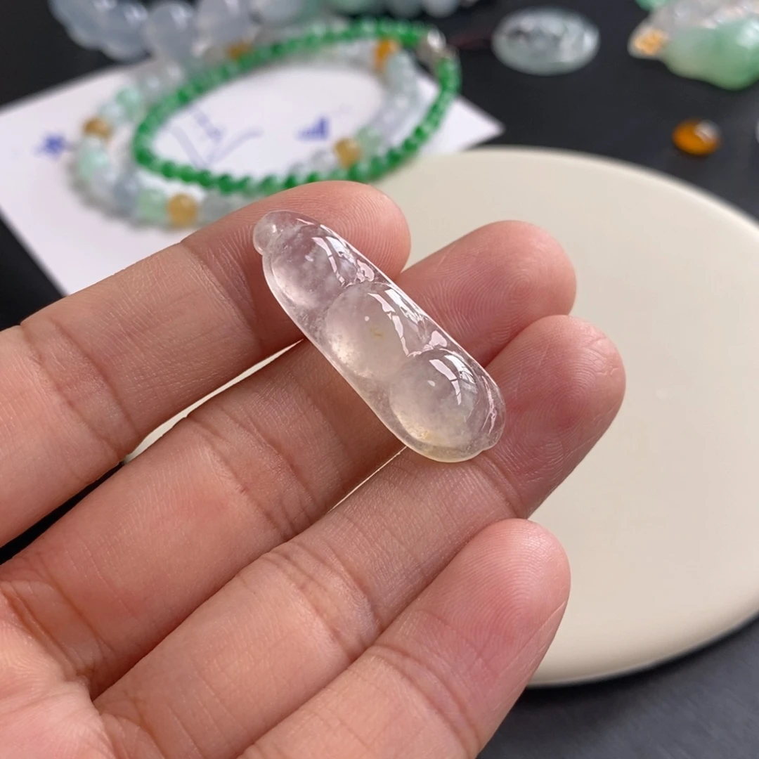 翡翠未镶嵌手链福豆