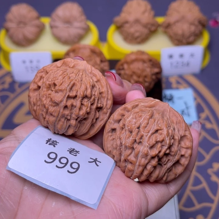 把件文玩核桃四座楼42.999