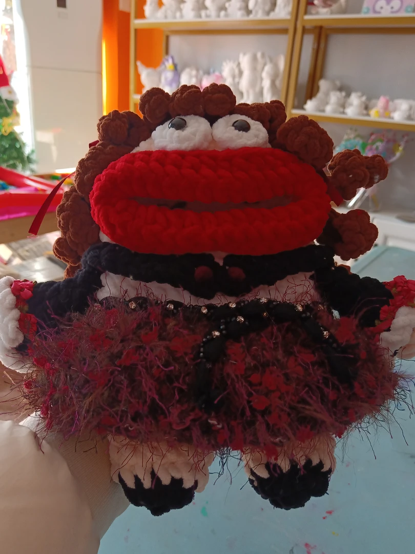 毛线钩织大嘴香肠嘴娃娃手机包