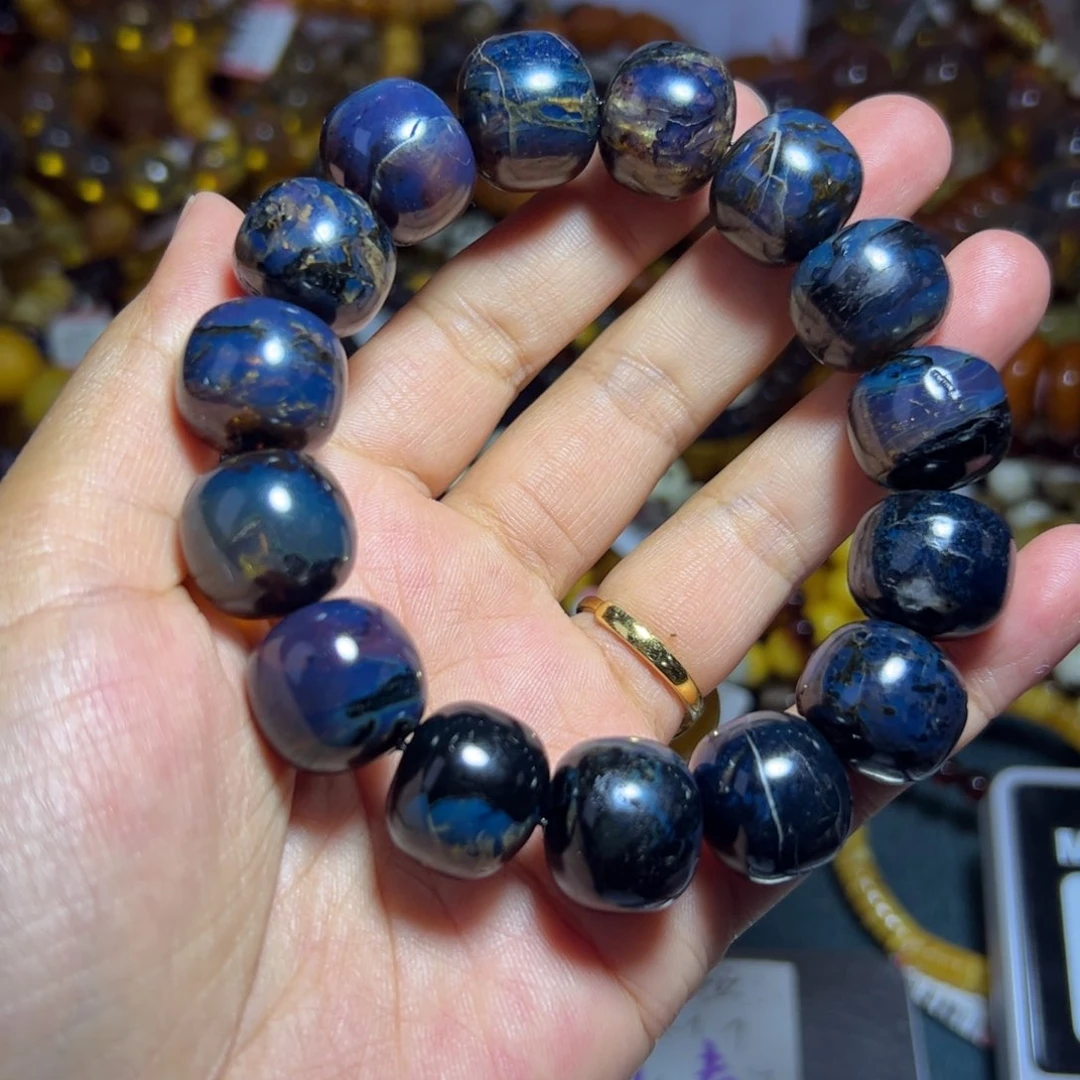 未镶嵌琥珀珠宝奇石729