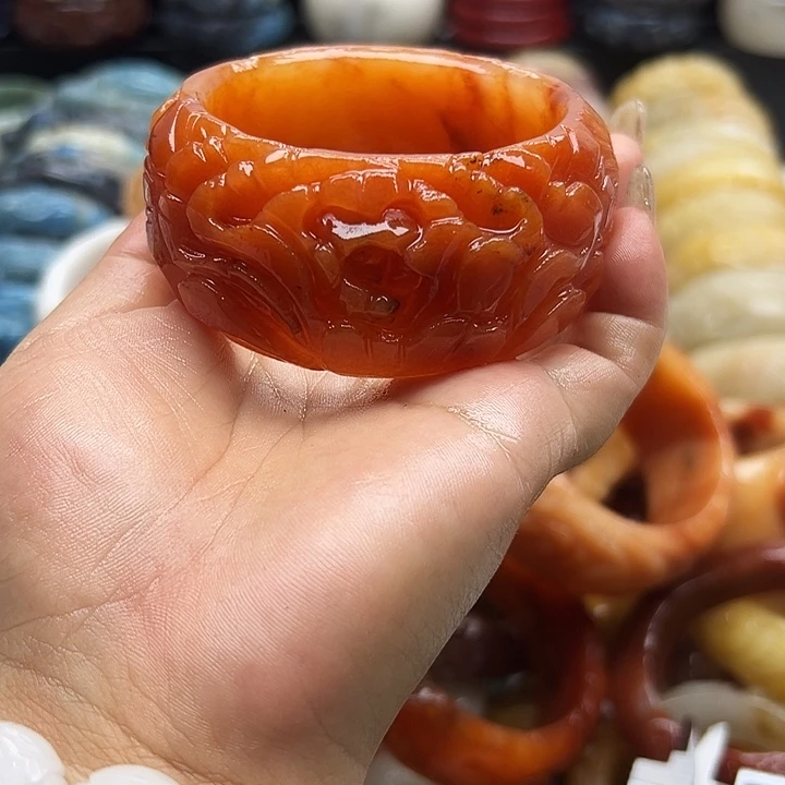 石英岩玉手镯未镶嵌╰****╯