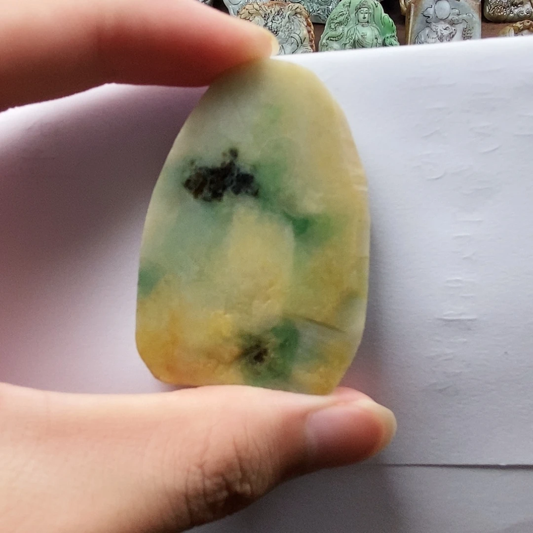 定制翡翠未镶嵌翡翠