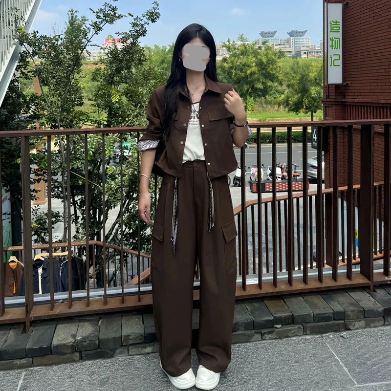 老钱风松驰感套装女2025年春秋新款翻领外套吊带背心阔腿裤三件套