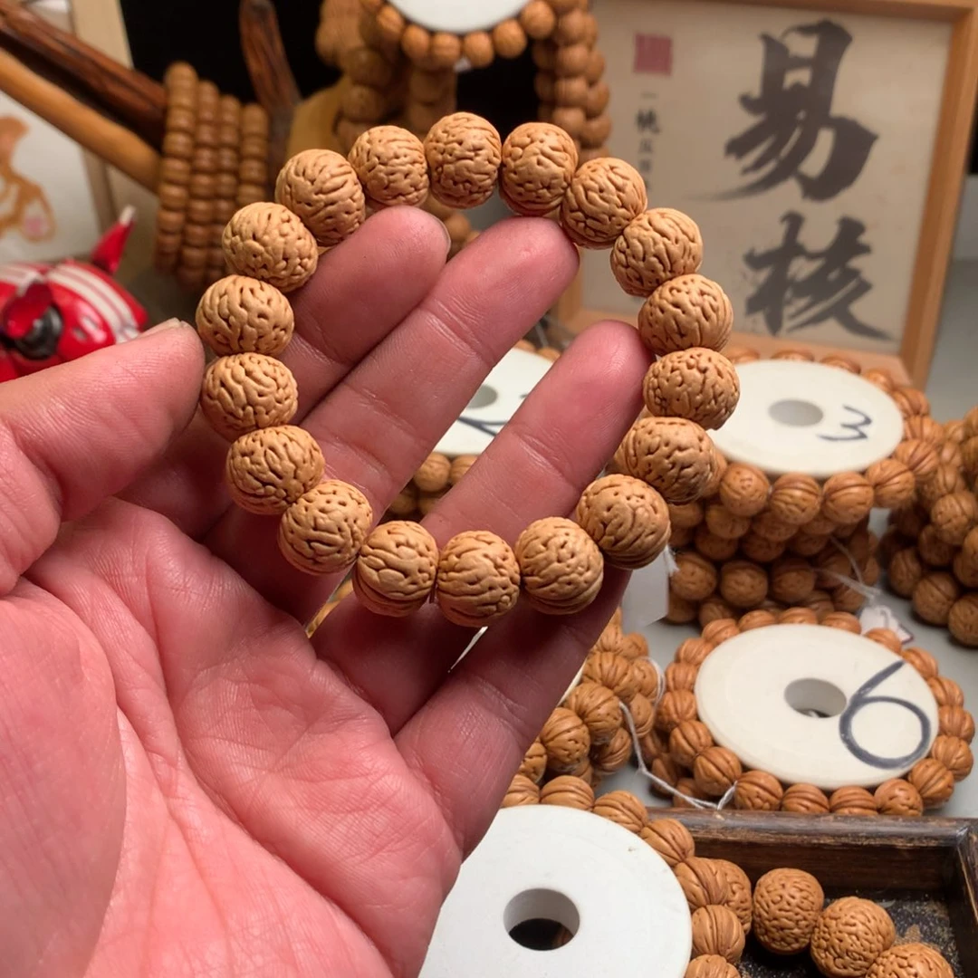 君***茶桃核手串16小桃核手串