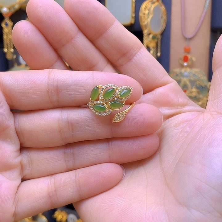 银S925镀金镶嵌戒指和田玉