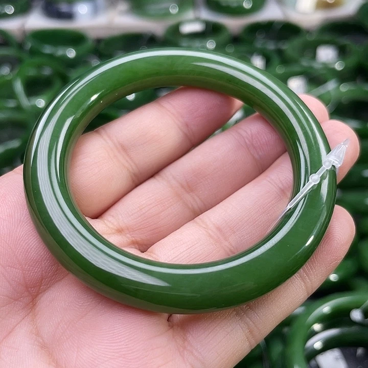 未镶嵌手镯和田玉（碧玉）
