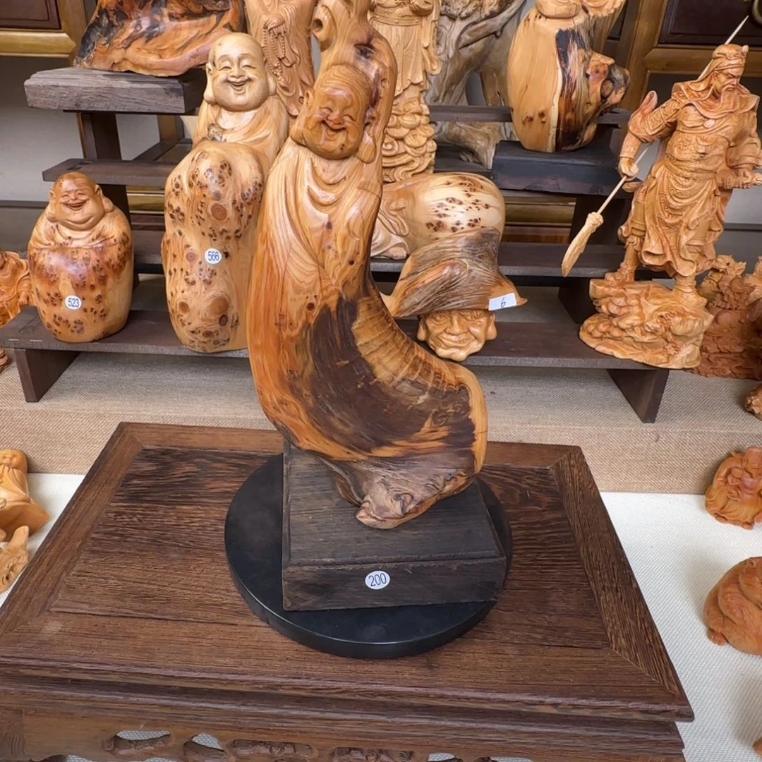 崖柏小木匠艺雕一物一拍