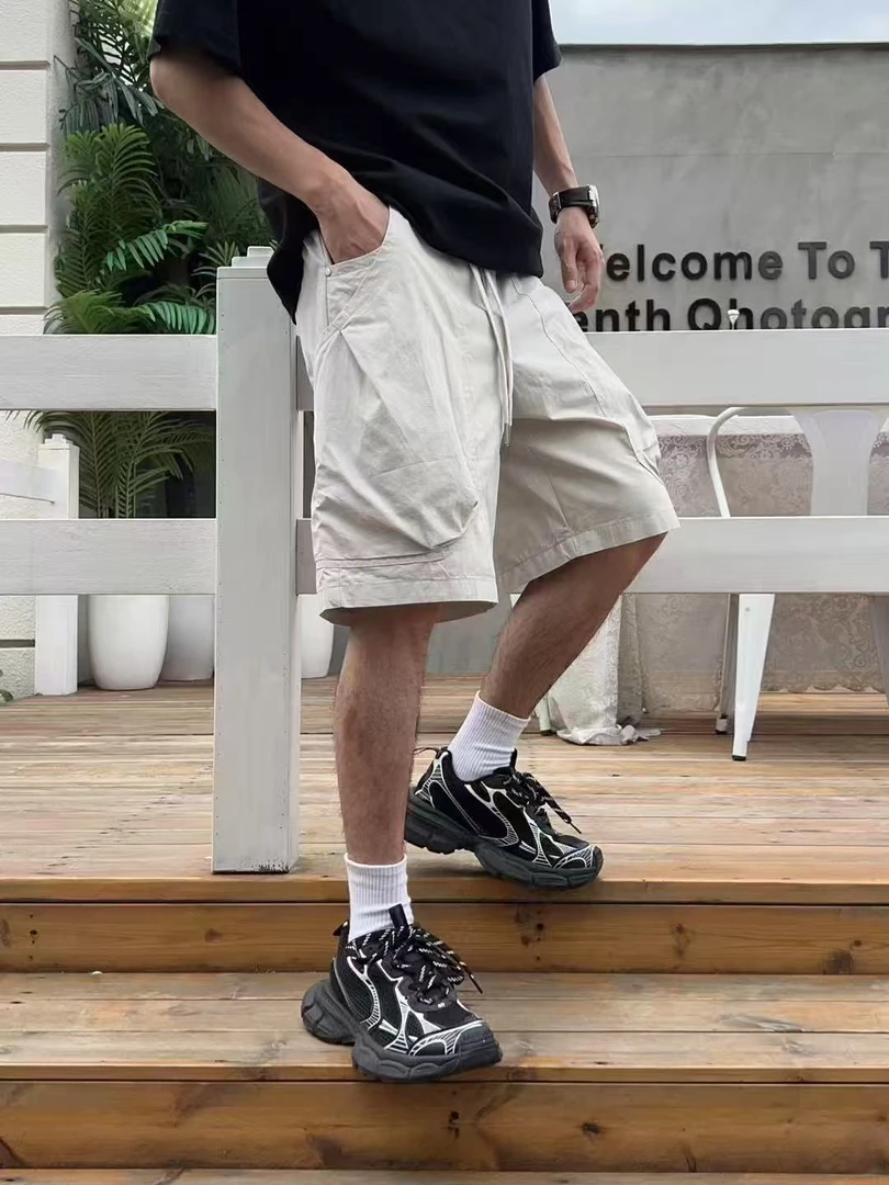 夏季时尚休闲宽松纯色百搭橡筋腰简约男士工装短裤82028
