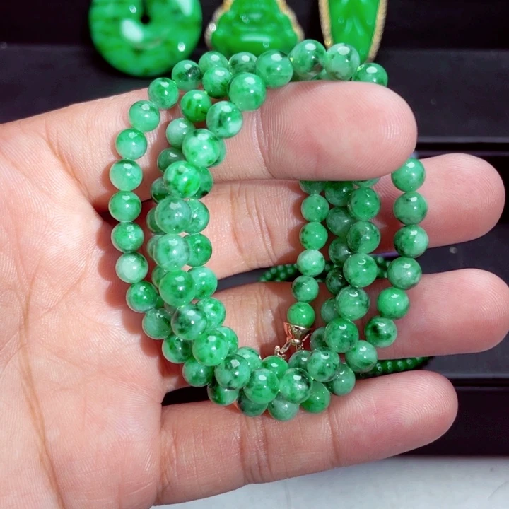 翡翠未镶嵌毛衣链