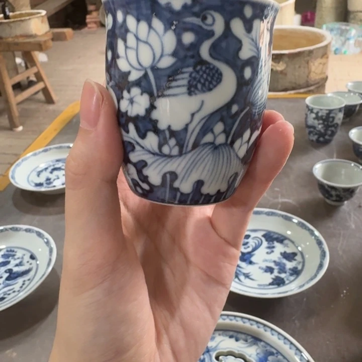 柴窑手握杯一路连科