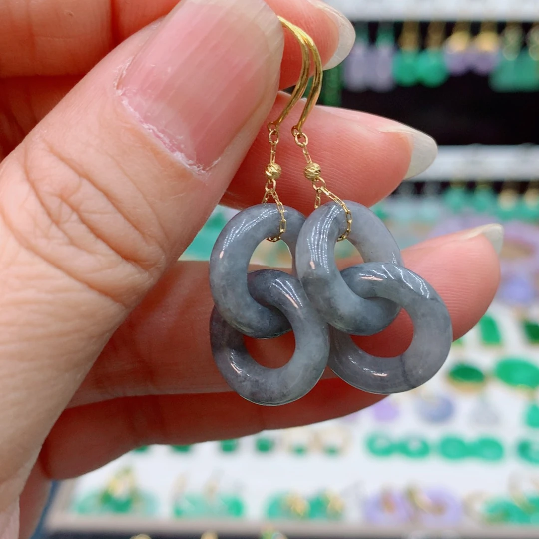 翡翠18K金镶嵌耳饰的