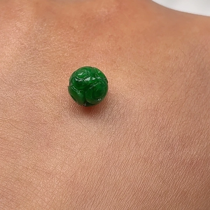翡翠未镶嵌颈饰纯天然