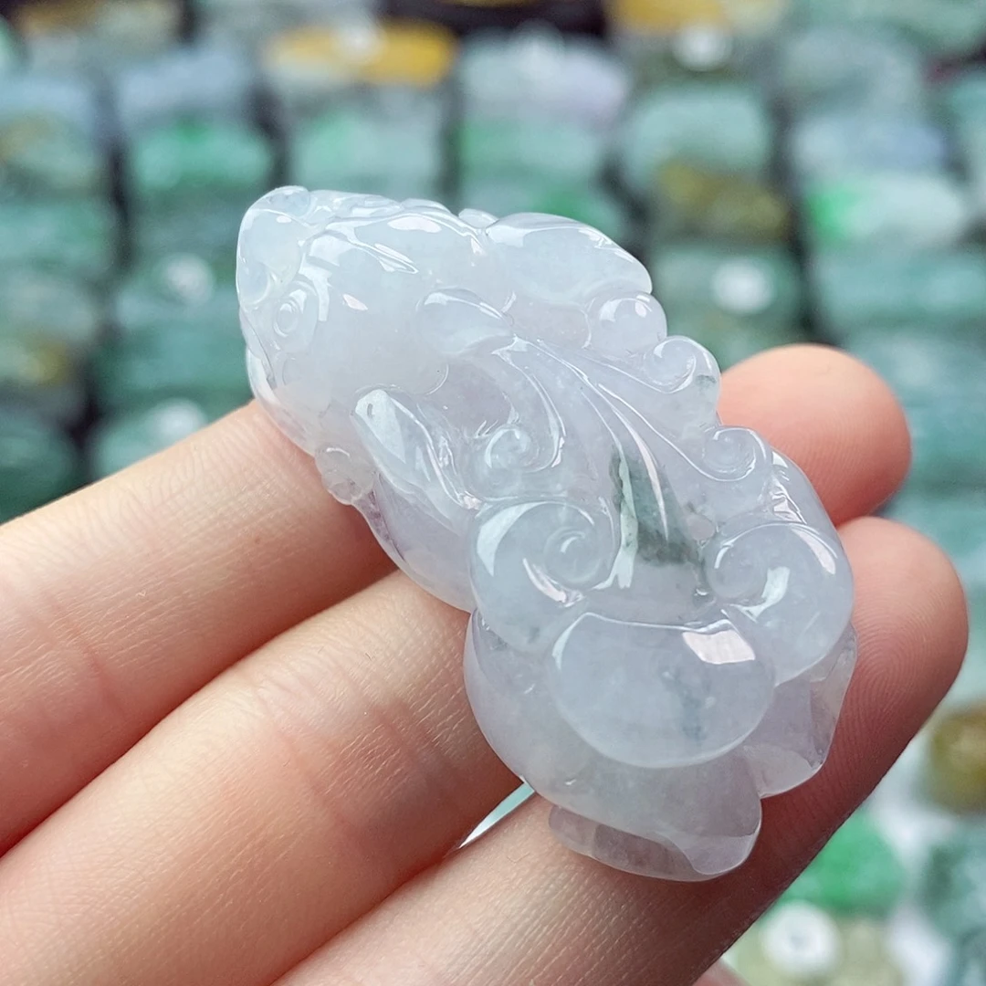 颈饰未镶嵌翡翠天然