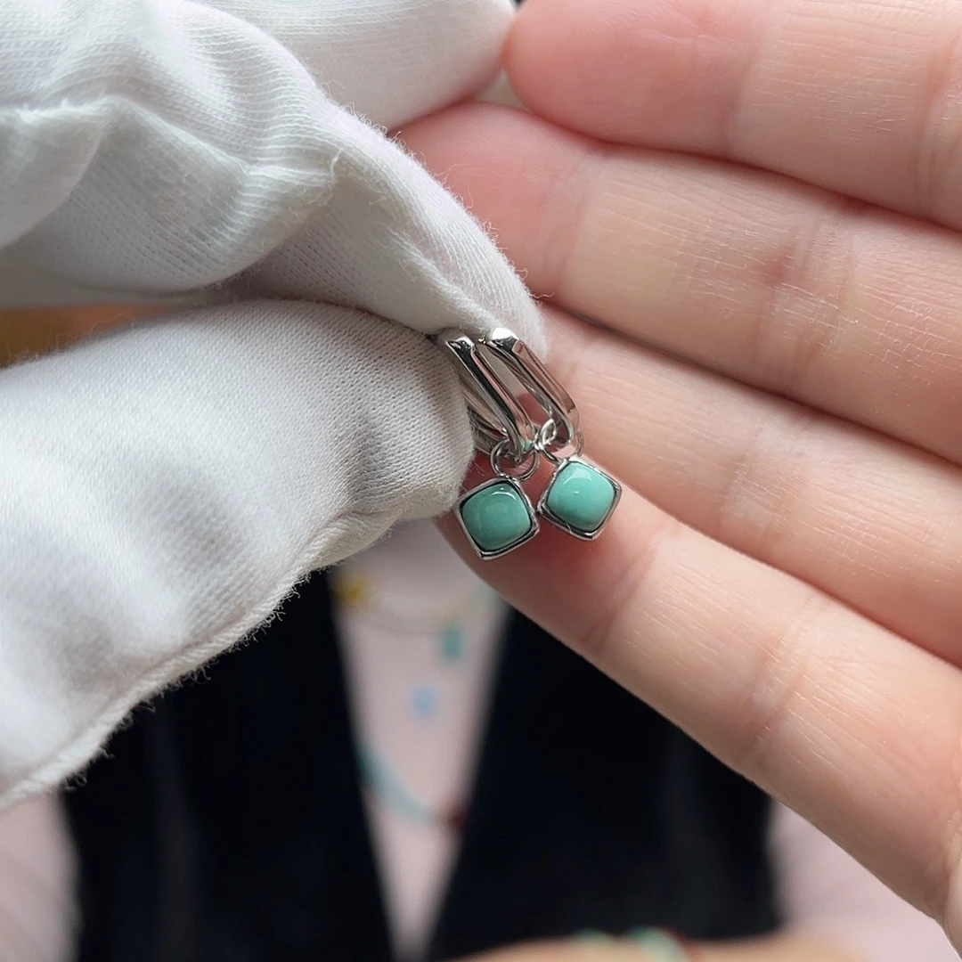 绿松石珠宝奇石银S925镶嵌