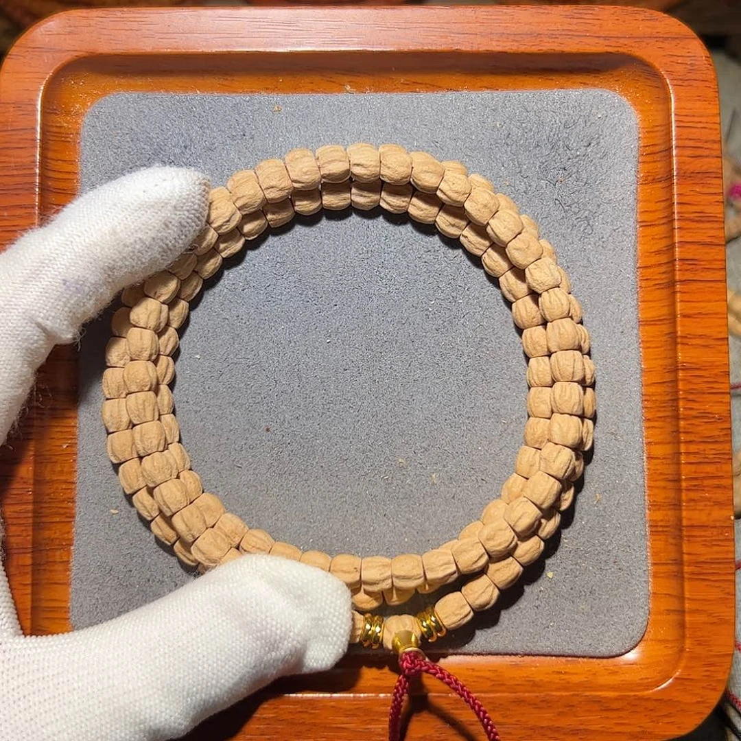 瓦***️吊坠柏香籽/百香籽粉皮直切筒顺6+