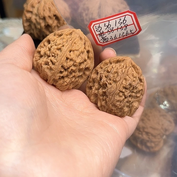 文玩核桃把件赵喜满南将石