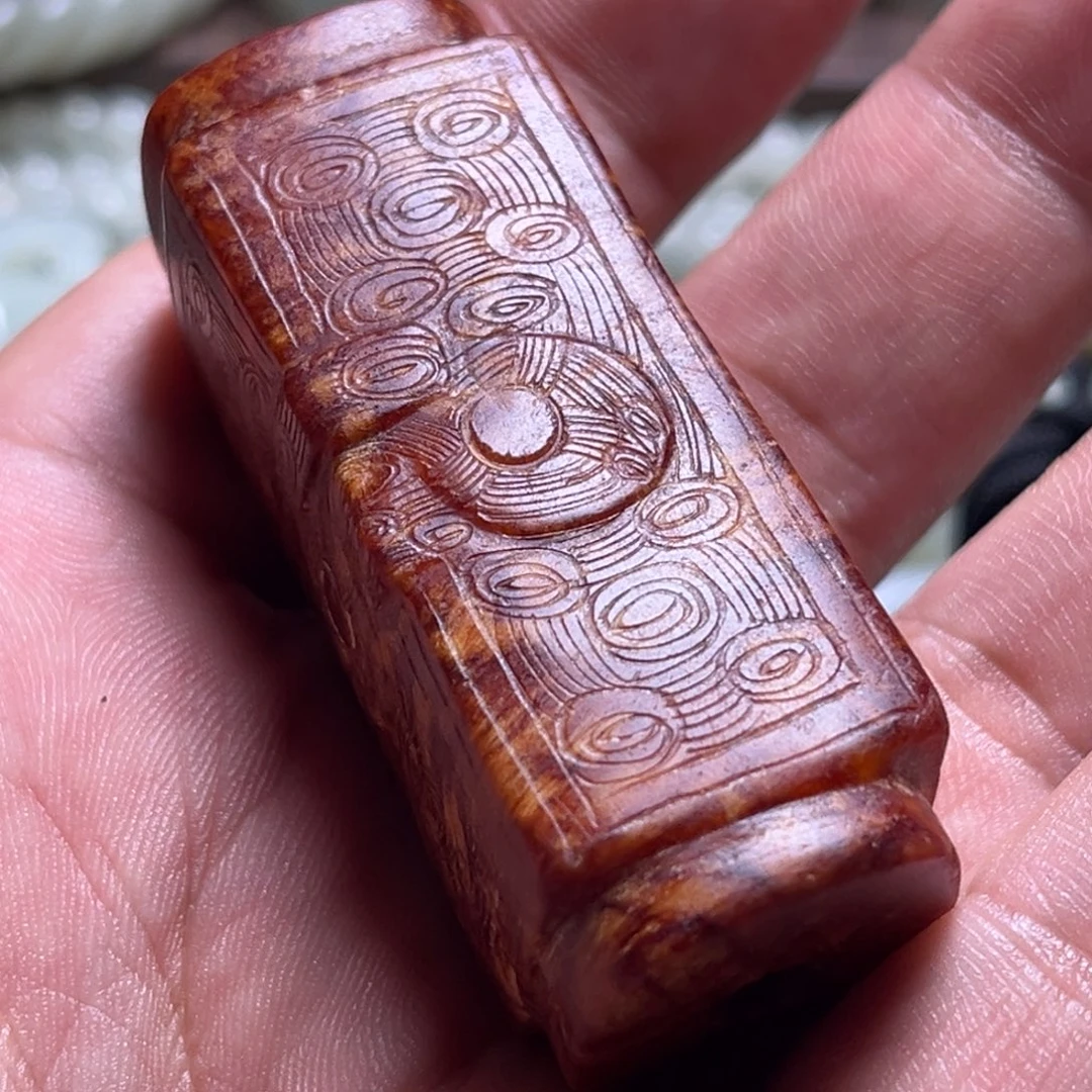 蓝***天和田玉未镶嵌挂件