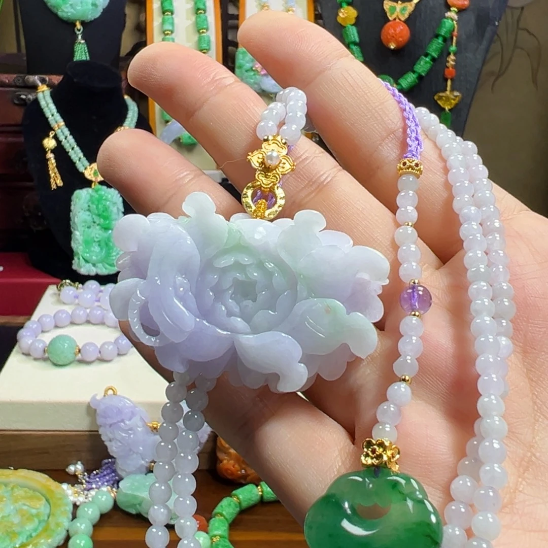 翡翠未镶嵌吊坠(赠链)春彩花花