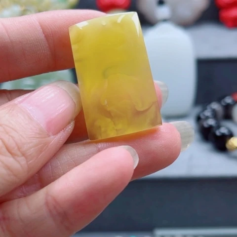 未镶嵌颈饰蜜蜡多样性发货一件