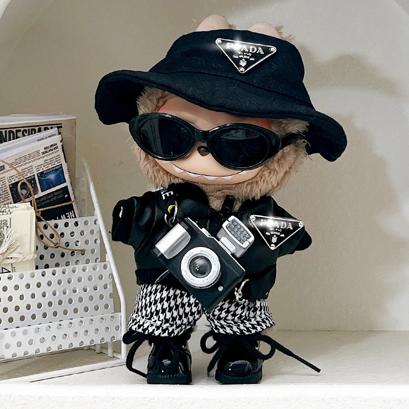 labubu2025新款娃娃衣一二代拉布布labubu搪胶公仔盲盒挂件坐坐派