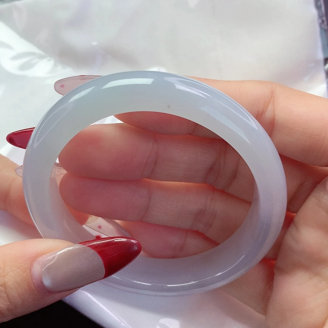 【闪购商品】翡翠手镯未镶嵌a142754贵妃