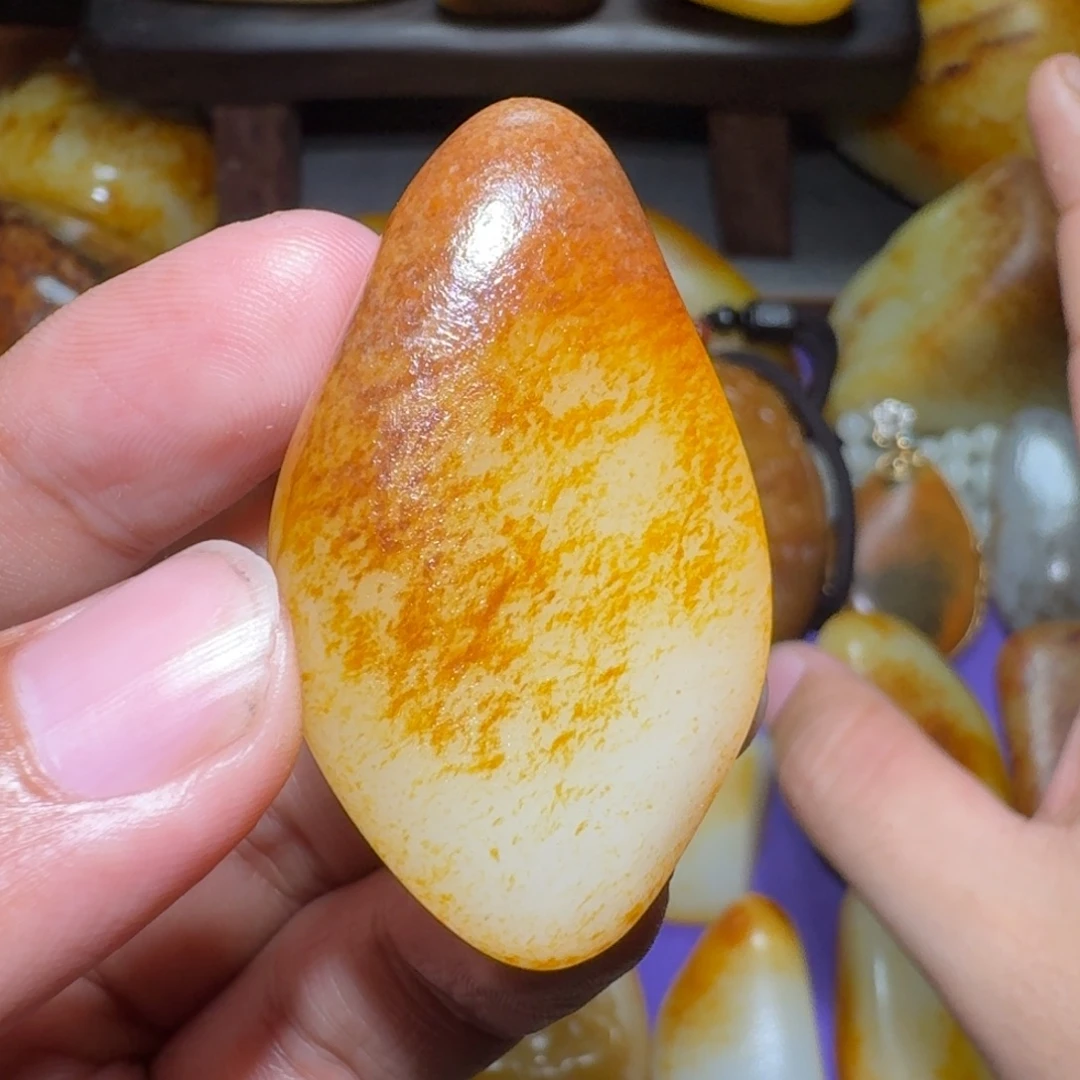 永***涯和田玉未镶嵌颈饰