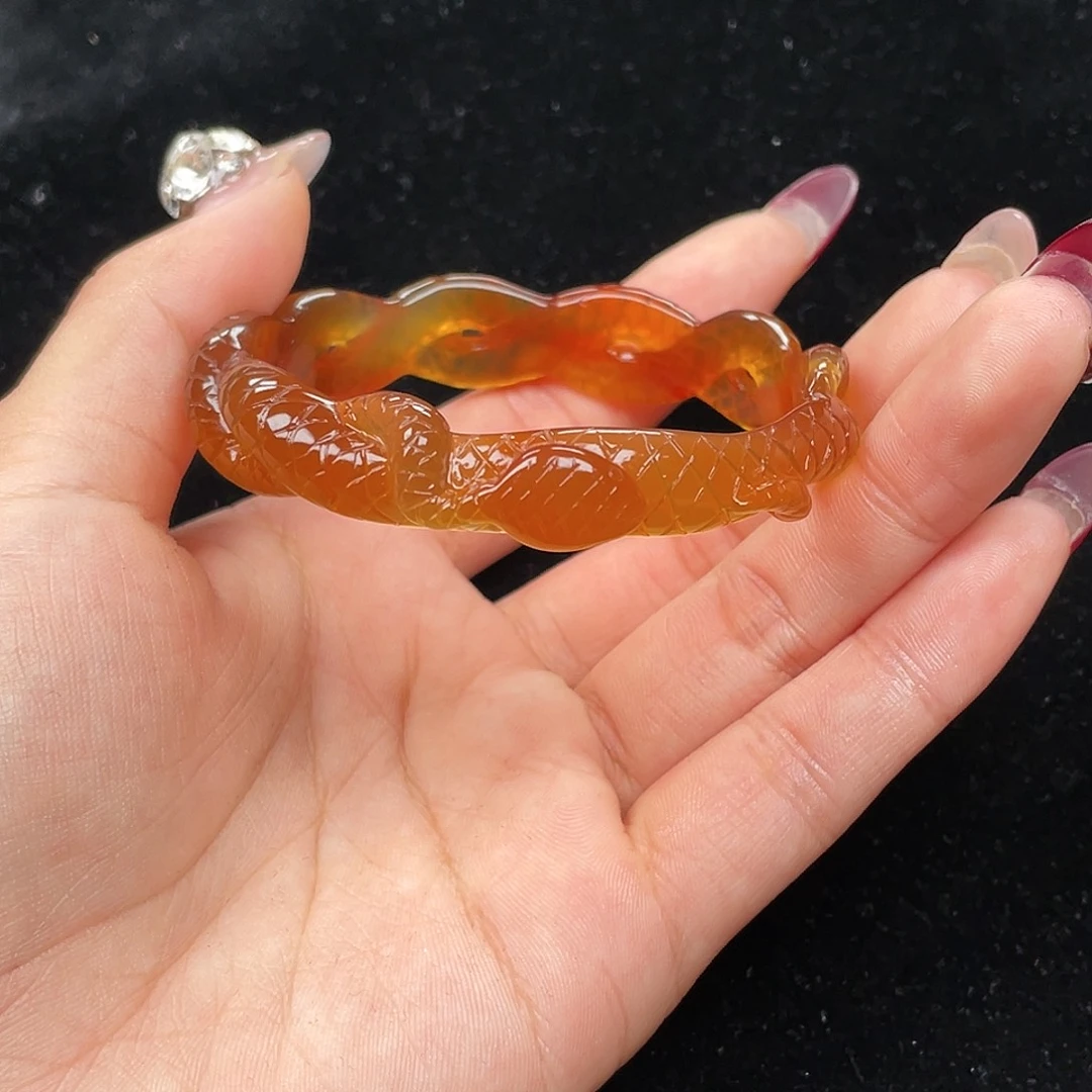 玛瑙/玉髓手镯未镶嵌