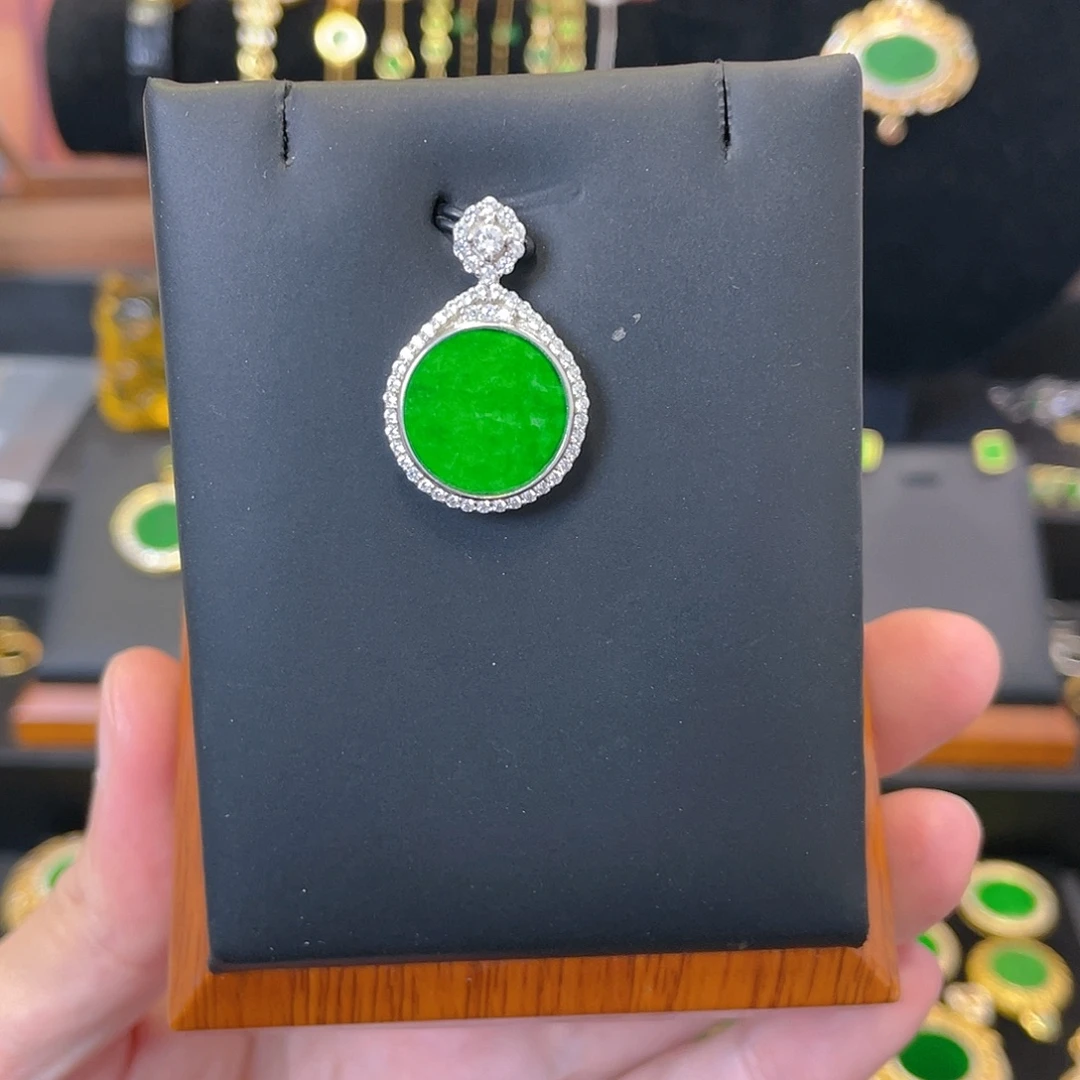 翡翠银S925镀金镶嵌吊坠(赠链)中号