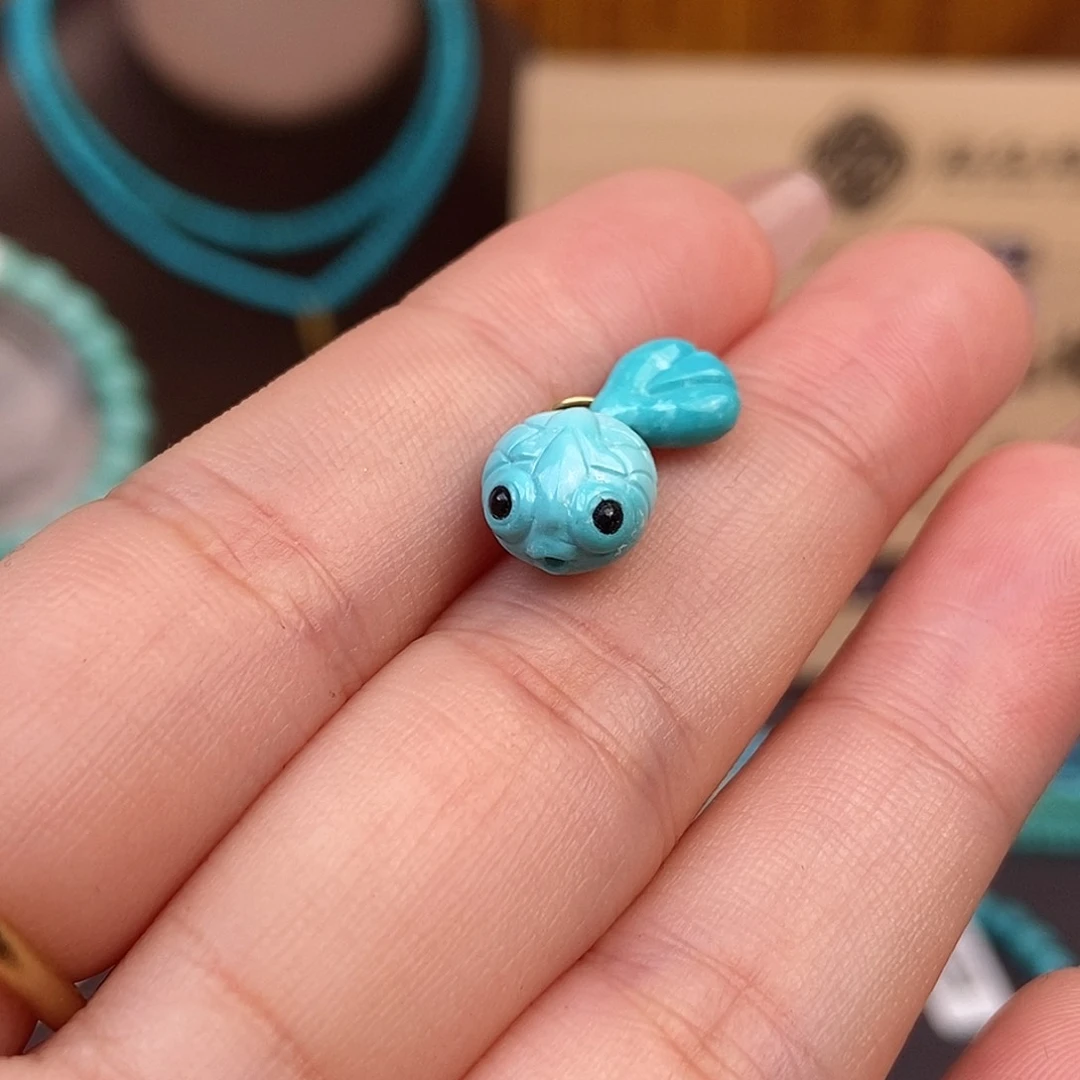 绿松石雕刻未镶嵌