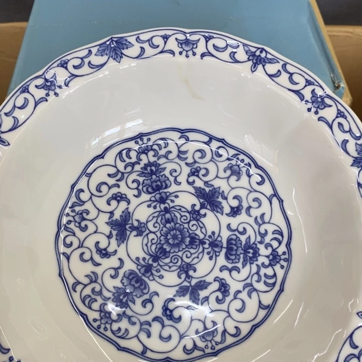 陈***一紫砂玲珑堂精品百货商行