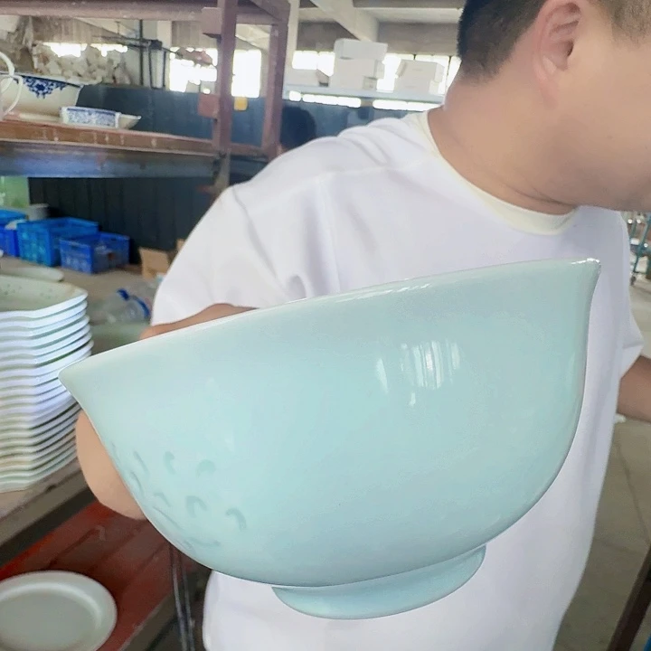 景德镇高温陶瓷深影青缠枝莲米饭碗2个