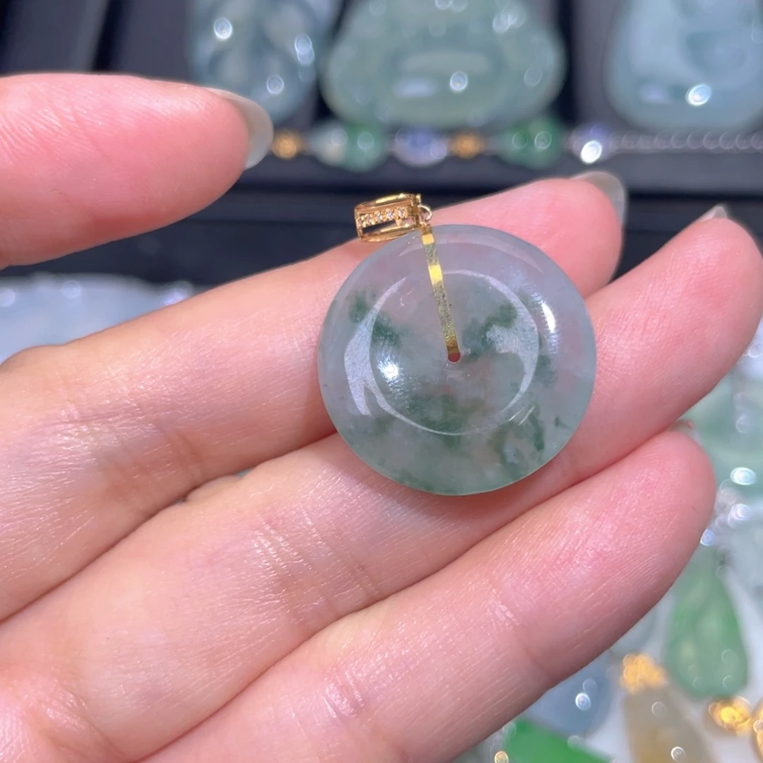 颈饰18K金镶嵌翡翠翡翠