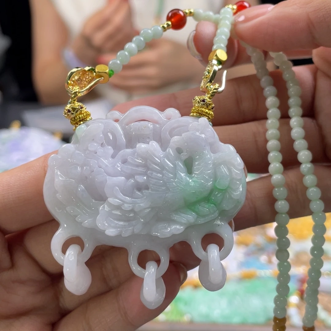 翡翠未镶嵌颈饰代编织