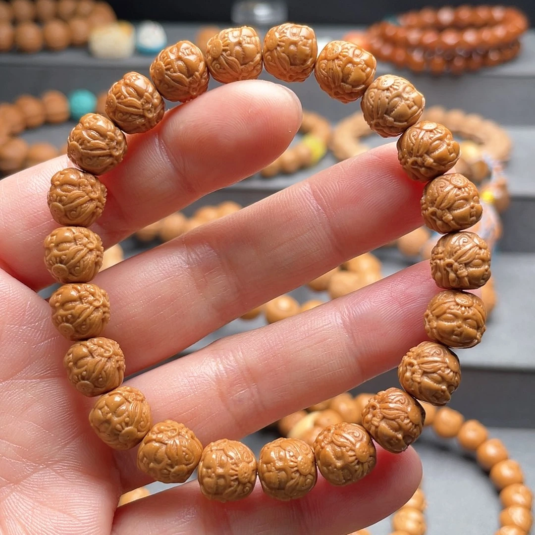 猴头核桃吊坠扎基拉姆瑕疵