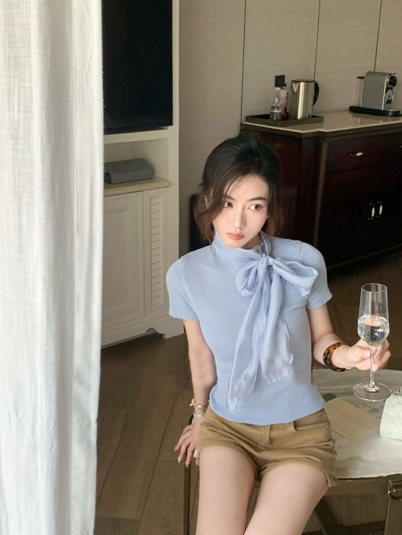 韩系温柔风设计感修身蝴蝶结缎面系带正肩内搭打底短袖针织衫上衣