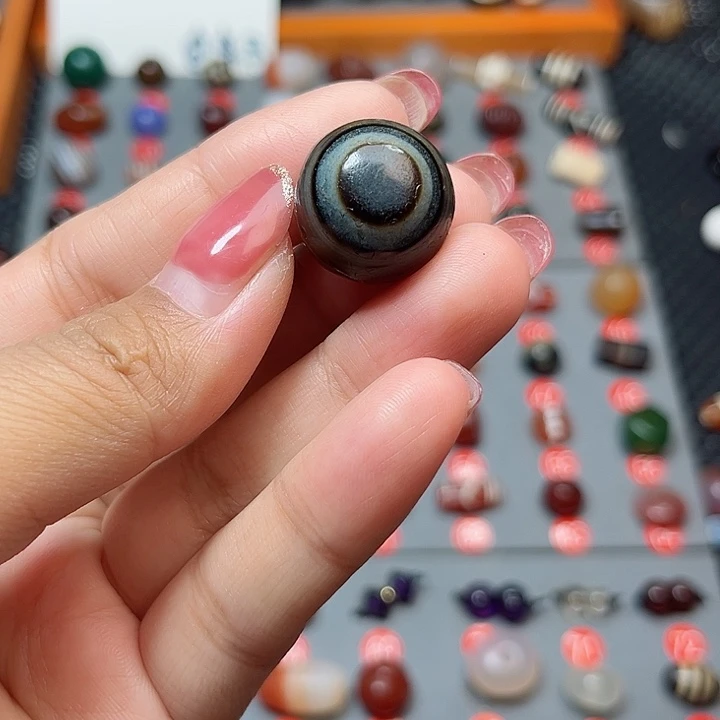 未镶嵌玛瑙/玉髓珠宝半成品