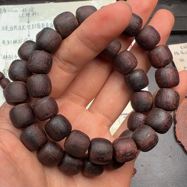 藤类缅甸东枝小叶降真香红满油1.2老型超一档爆结晶帝王香