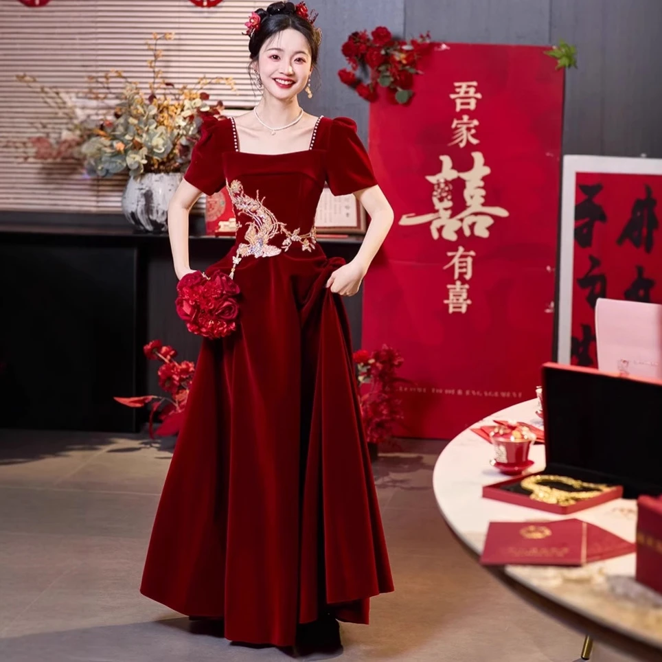 大码敬酒服胖mm订婚礼服连衣裙长款酒红色新娘回门服2025新款秋冬