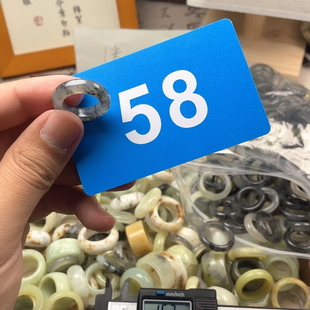 蛇纹石玉合金颈饰