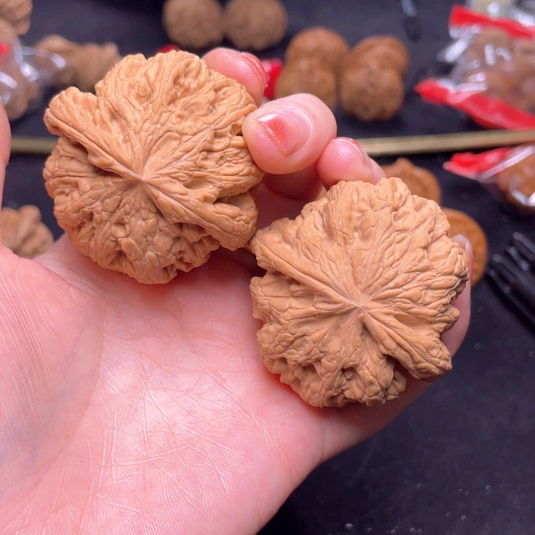 吊坠文玩核桃为**来全品49大粗筋