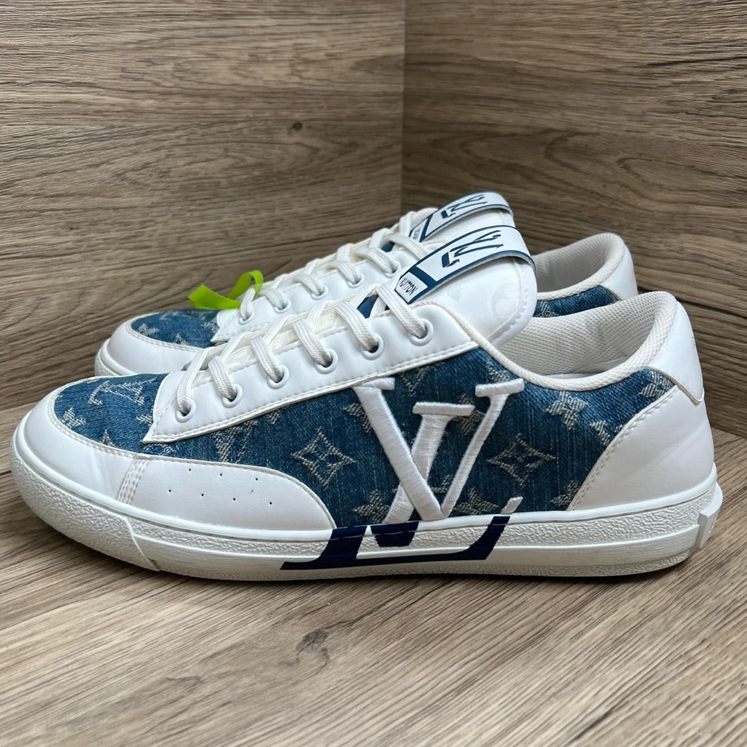 95新 LouisVuitton/路易威登 Charlie 白蓝牛仔板鞋 41.5码
