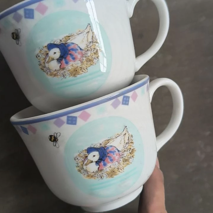 陶瓷盘子碗啥都有