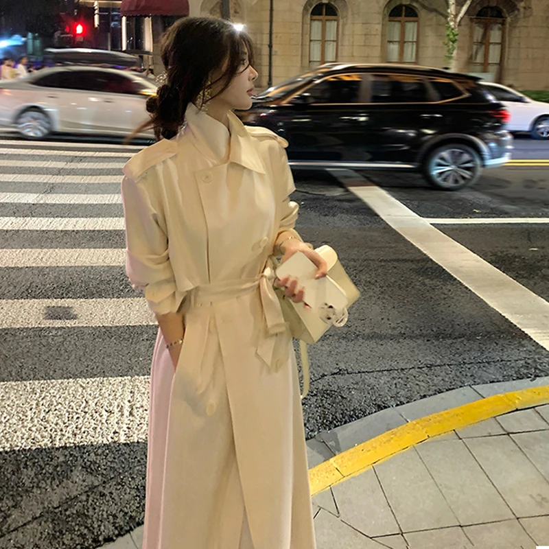 LOSA ROSA春季新款白色时尚翻领气质高级感垂感小个子风衣外套