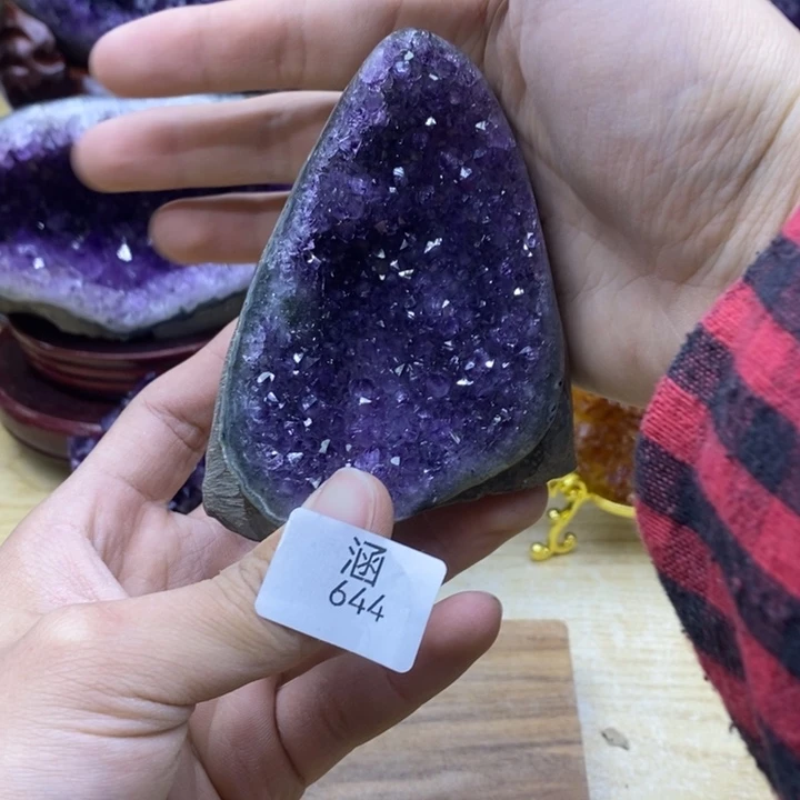 水晶大型摆件（非配饰）未镶嵌