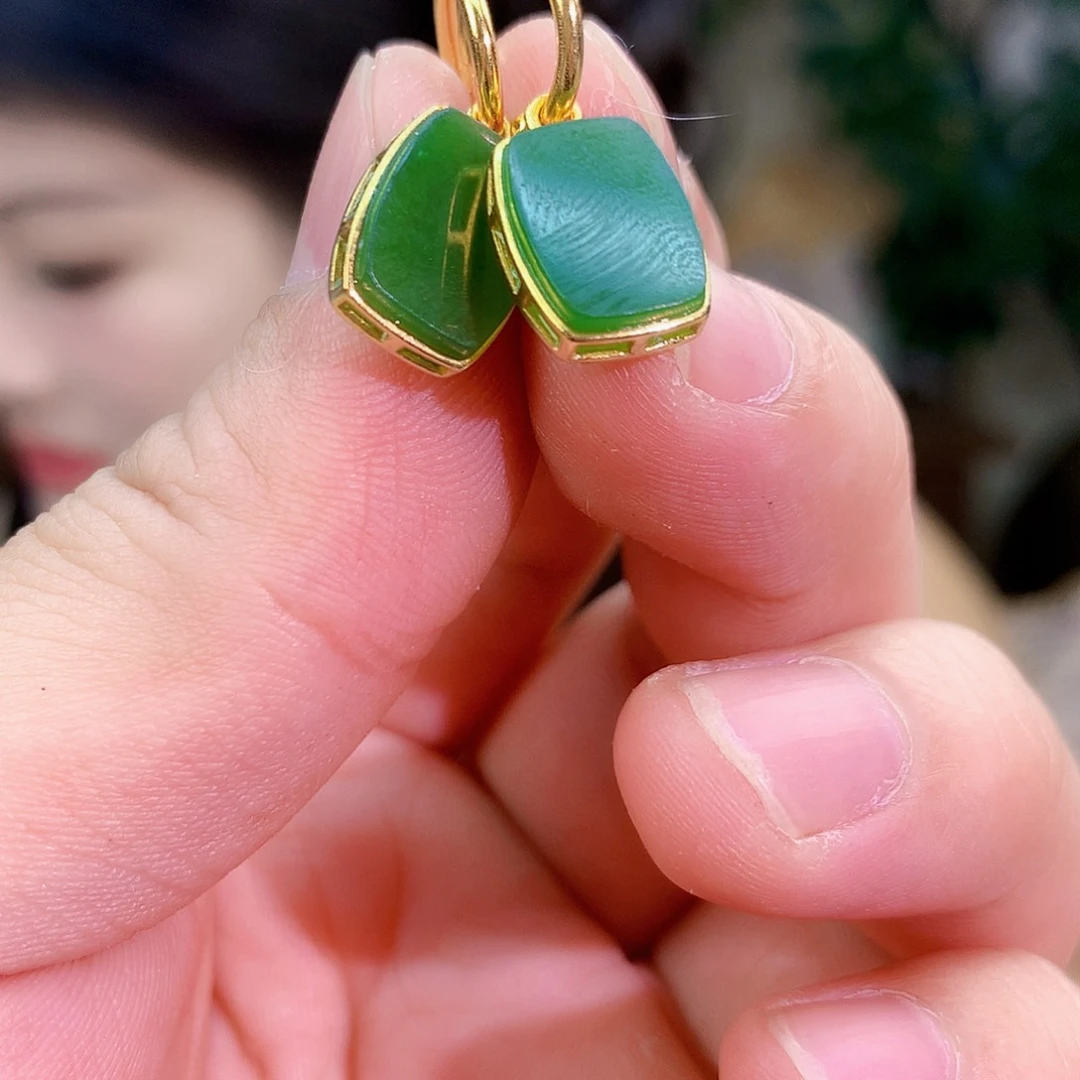 吊坠(不含链)银S925镶嵌和田玉（碧玉）耳钉