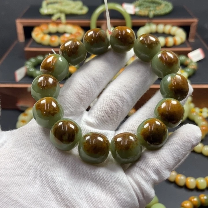 透闪石质玉未镶嵌手链