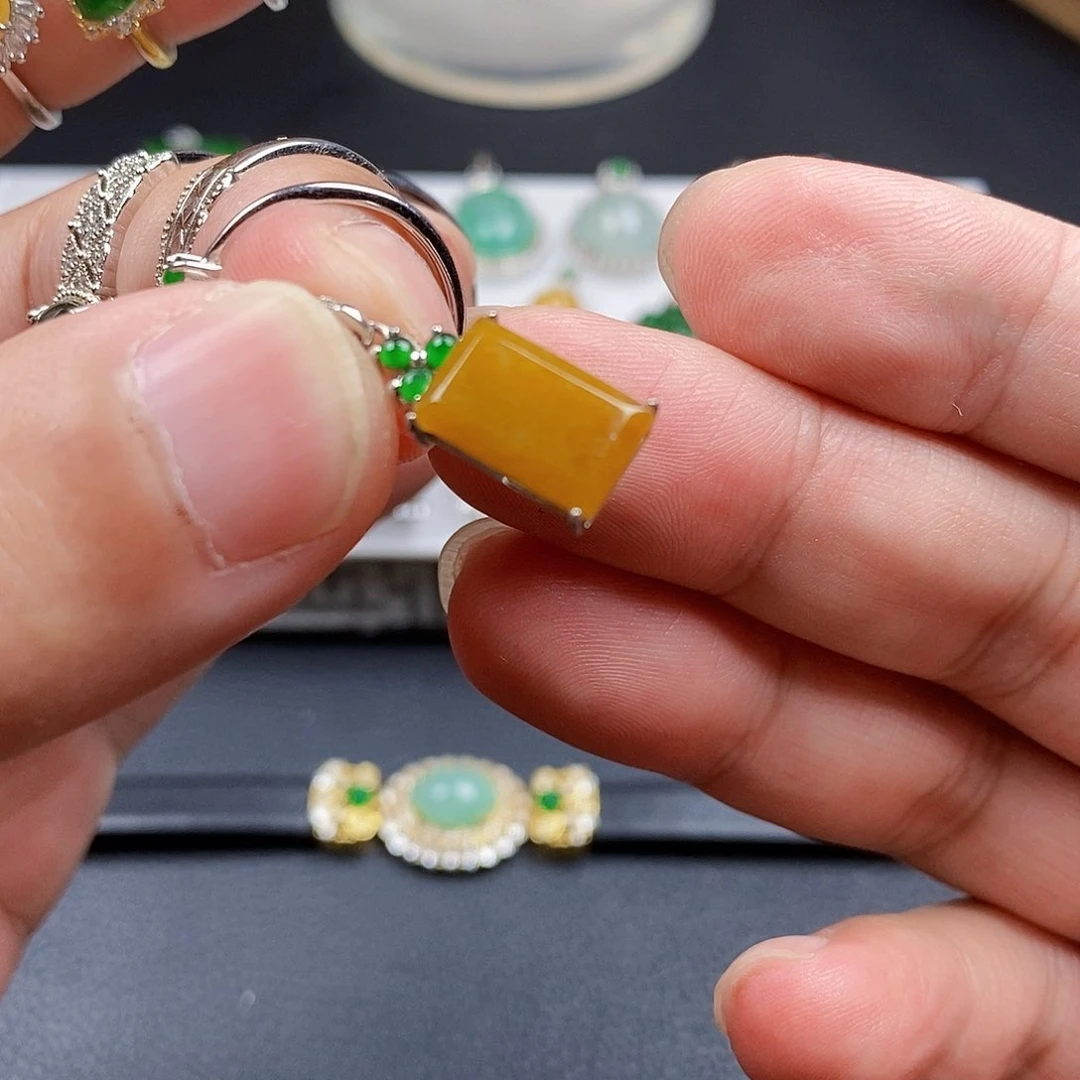 翡翠银S925镶嵌颈饰项链