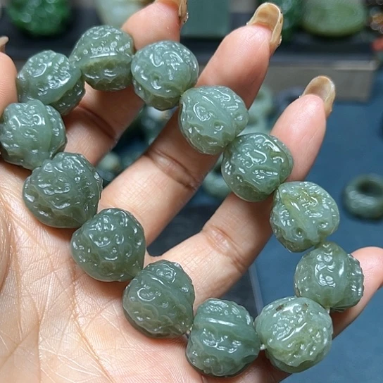 和田玉手串未镶嵌